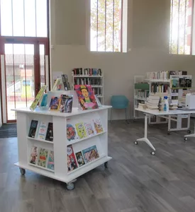 mediatheque-sainte-eulalie-en-born3