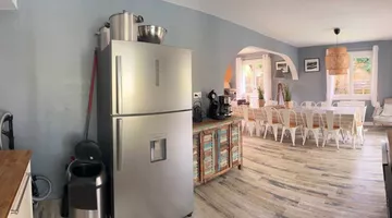 13. cuisine frigo gris pano Top